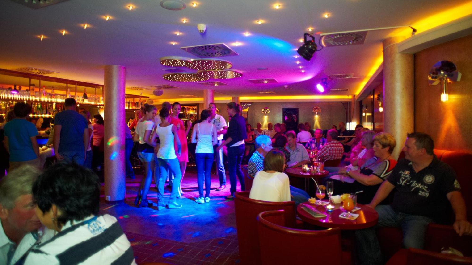 Ostseehotel Villen Im Park - Ein Rovell Hotel Heringsdorf (Usedom) Exterior foto