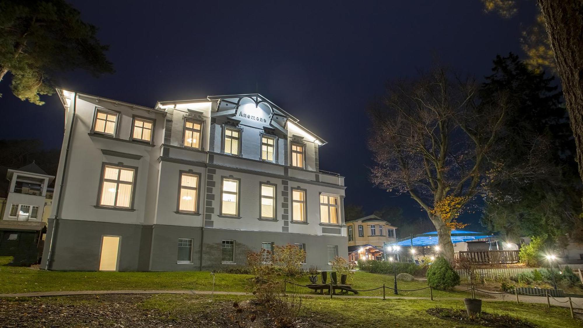 Ostseehotel Villen Im Park - Ein Rovell Hotel Heringsdorf (Usedom) Exterior foto