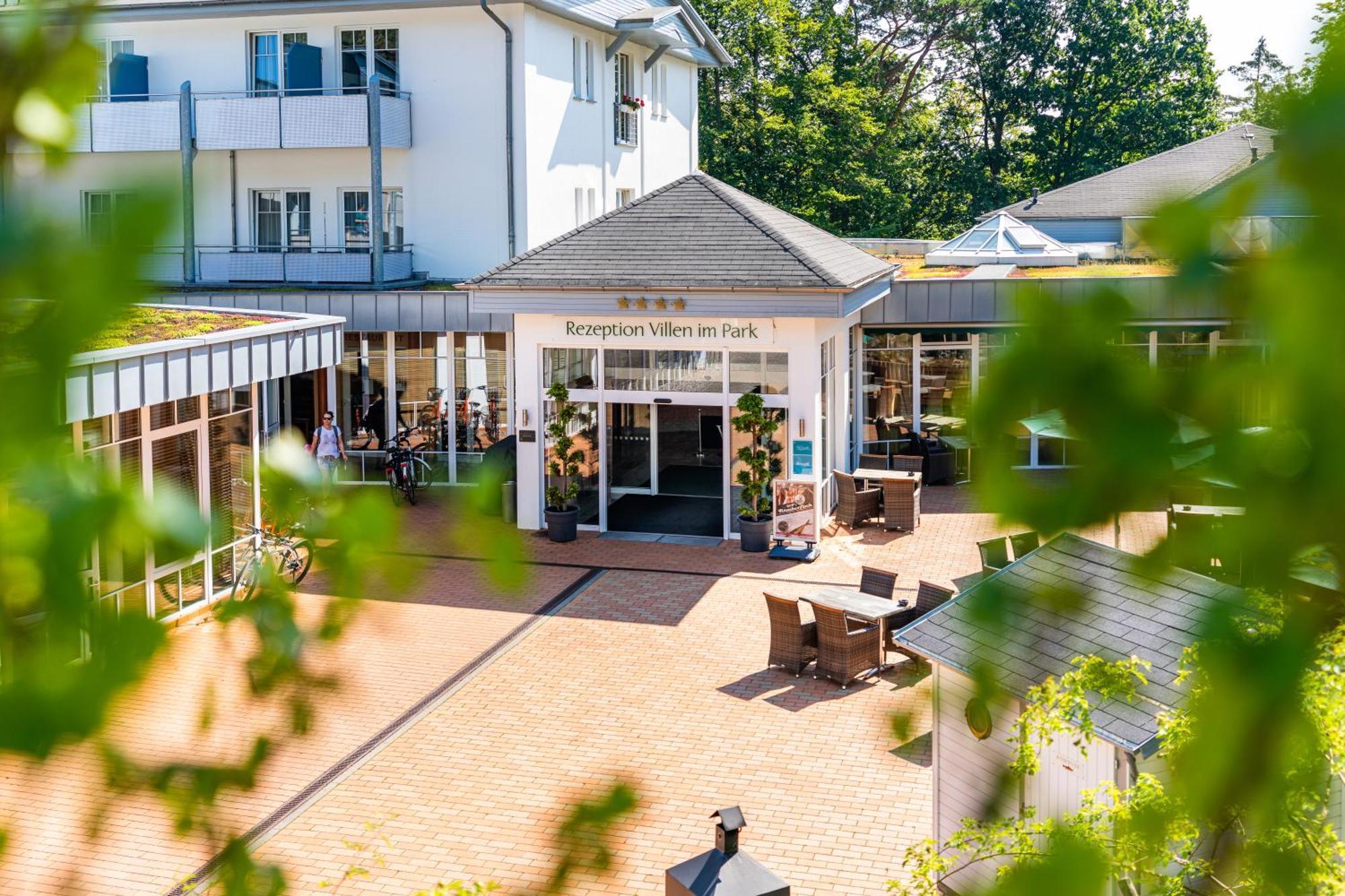 Ostseehotel Villen Im Park - Ein Rovell Hotel Heringsdorf (Usedom) Exterior foto