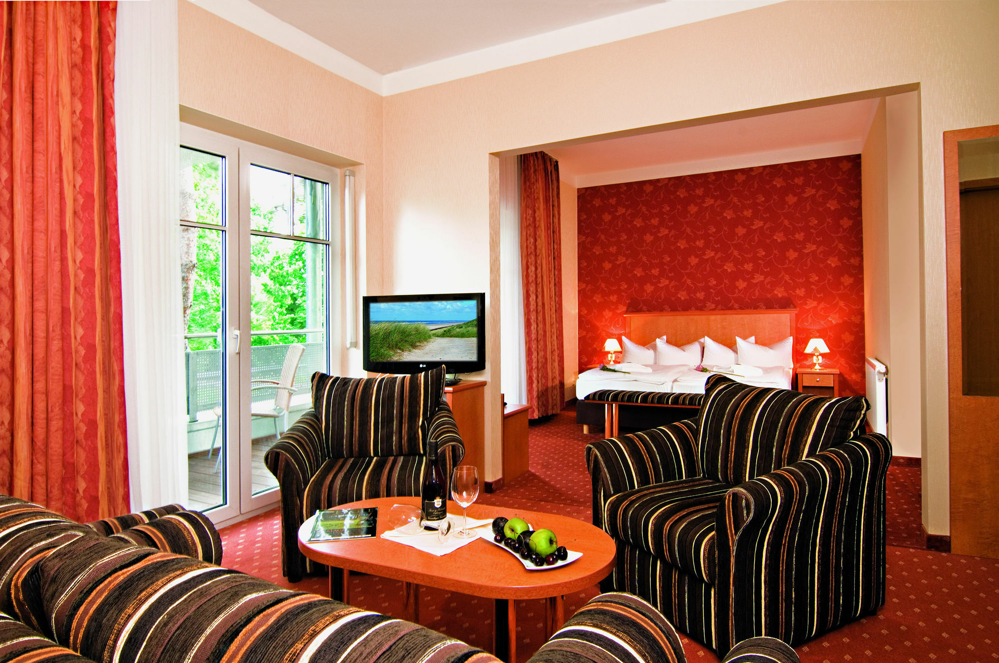 Ostseehotel Villen Im Park - Ein Rovell Hotel Heringsdorf (Usedom) Exterior foto